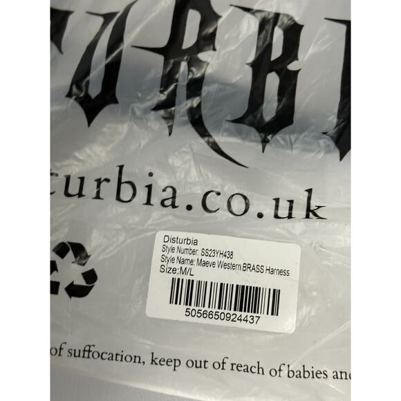 Disturbia Black Harness - Picture 3 of 3